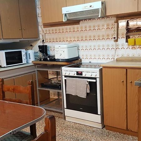 Teal Apartment - Athens Center, 4 Bd, 2 Bath Eksteriør bilde