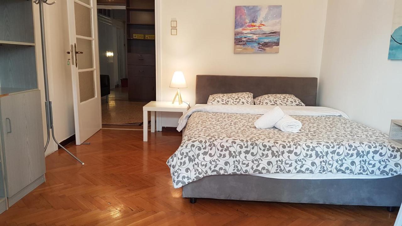 Teal Apartment - Athens Center, 4 Bd, 2 Bath Eksteriør bilde
