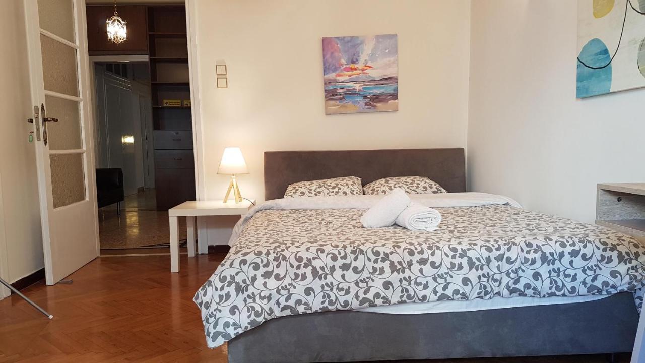 Teal Apartment - Athens Center, 4 Bd, 2 Bath Eksteriør bilde