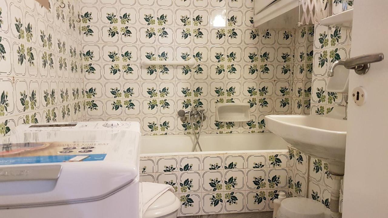 Teal Apartment - Athens Center, 4 Bd, 2 Bath Eksteriør bilde